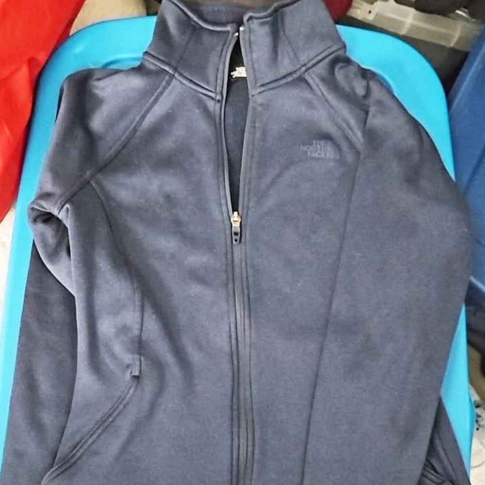 North face jacket sz small